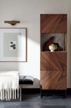 Gallery Brass Picture Frame With White Mat 4"x6" 9 Gallery Brass Picture Frame With White Mat 4"x6" -Home Decor Sale AtriumTuftedBlackPatentLeatherJN19