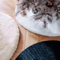 Harlee White Faux Fur Christmas Tree Skirt 48'' -Home Decor Sale CB2HOL22 PR 04A hero