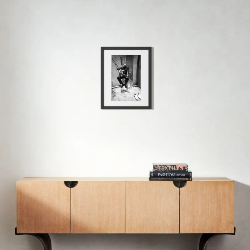 'Johnny Cash In The Studio' Photographic Print In Black Frame 21.5"x17.5" 5 'Johnny Cash In The Studio' Photographic Print In Black Frame 21.5"x17.5" - Image 3
