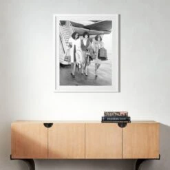 'Side Supremes' Photographic Print In Black Frame 17.5"x21.5" 9 'Side Supremes' Photographic Print In Black Frame 17.5"x21.5" -Home Decor Sale SESupremesWht39p5x28p5S22 3D